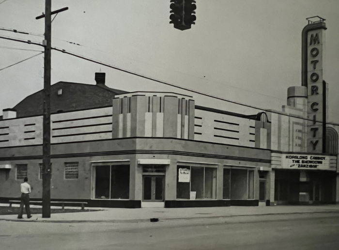 Motor City Theatre - Motor City Theatre Street View - Al Johnson 1940 (newer photo)